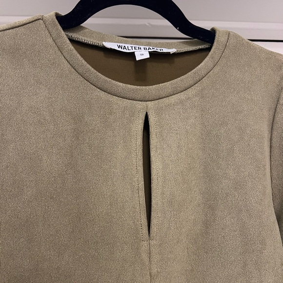 Walter Baker Aliva Long Sleeve Top - Picture 7 of 10